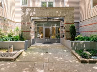 205 S Montgomery St #401B, Portland, OR 97201