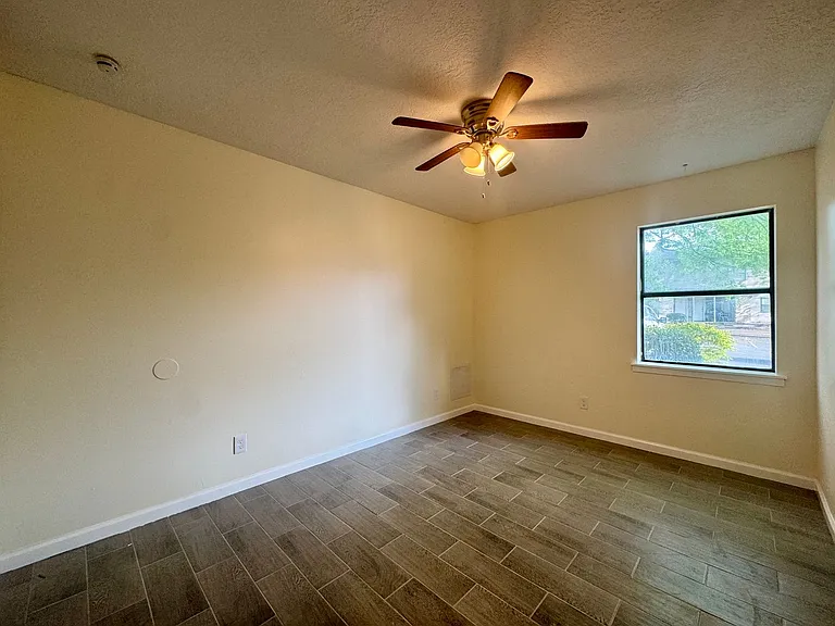 Apartment Close to Lyon College — Photo 8