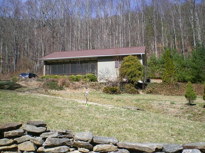 1606 Mauney Cove Rd, Waynesville, NC 28786 Zillow