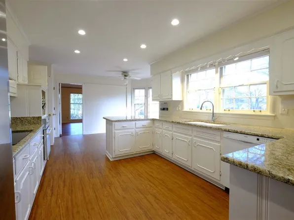 721 Eaton St, Memphis, TN 38120