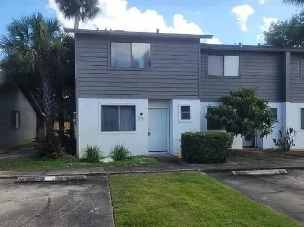 176 W Sandalwood Ct, Daytona Beach, FL 32119