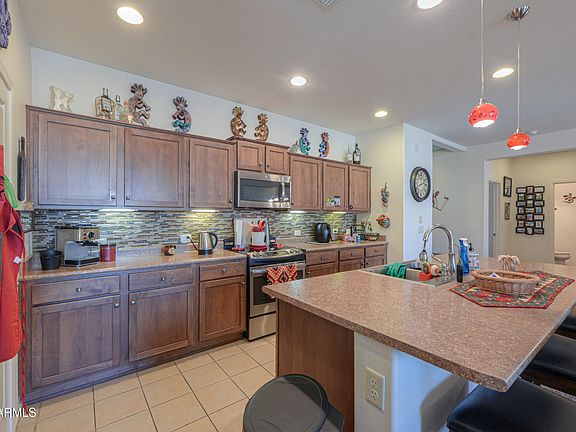3rd image of 4946 W GULCH Drive