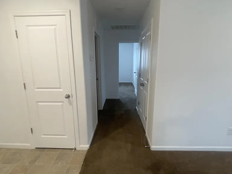 2224 Eldridge Ave — Photo 6