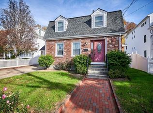 78 Chapel St, Newton, MA 02458