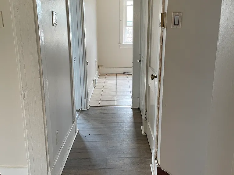 2507 Collins St #2 — Photo 3