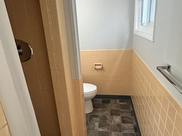 20 Post Office Ave #13 — Photo 12