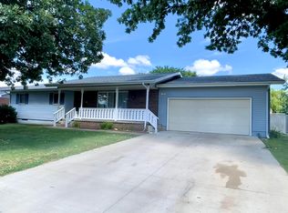 1253 N Krug St, Russell, KS 67665