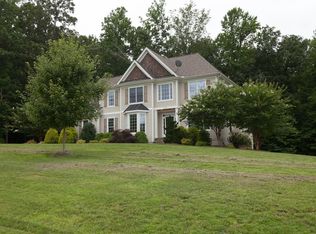 233 Valley Meadow Dr, Chapel Hill, NC 27516