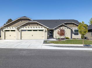 5058 W 28th Ave, Kennewick, WA