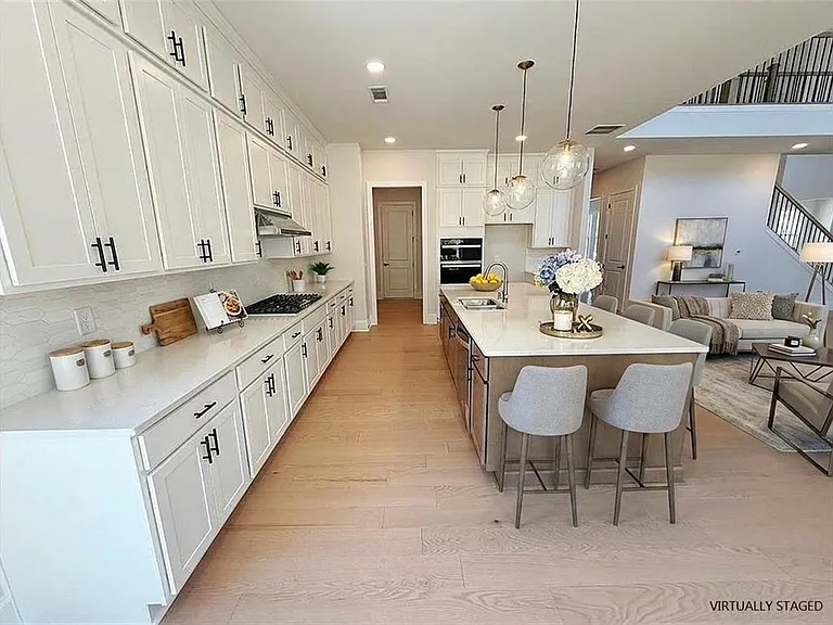 2450 Colliers Ln — Photo 23