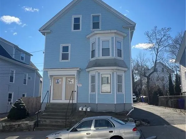 36 Highland St, Pawtucket, RI 02860
