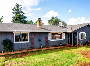 17871 Strawberry Ln, Anderson, CA 96007