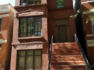 826 S Loomis St, Chicago, IL 60607