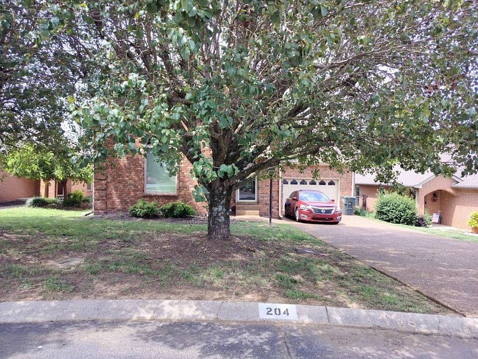 1st image of 204 Cameron Ct