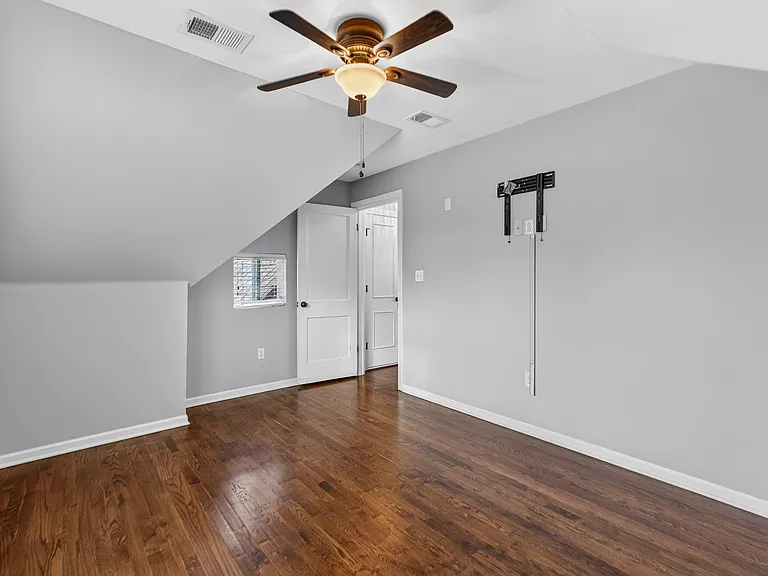 4640 W 70th Ter — Photo 24