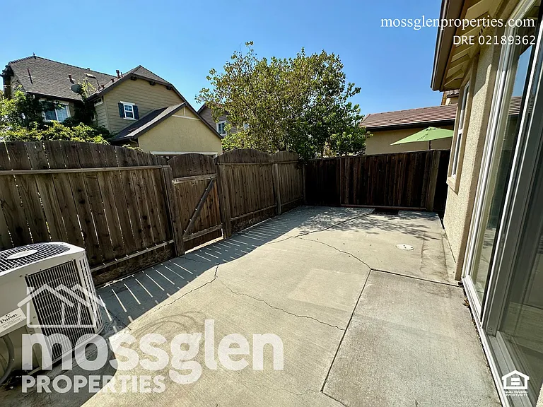 2616 Farmers Central Rd — Photo 40