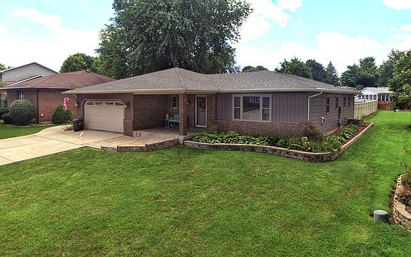 4th image of 951 Knottingham Dr