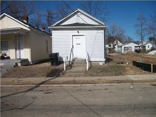 Mar 1 2011