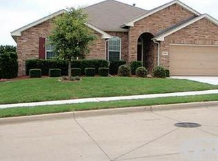 5701 Secco Dr, Fort Worth, TX 76179