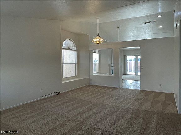 3rd image of 1632 Indian Cove Ln
