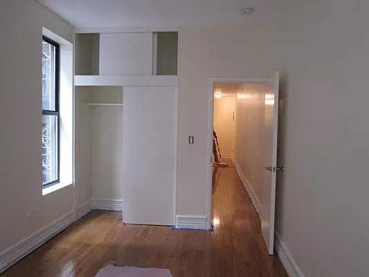 Rented by City Connections Realty | media 36