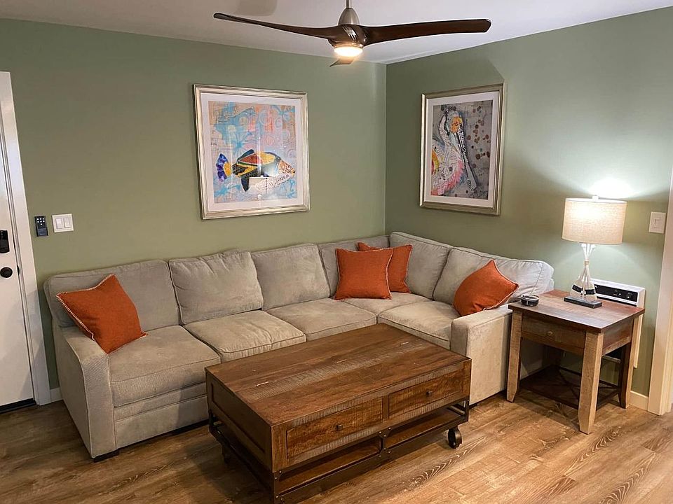 1st image of 126 Ash Ave APT 17
