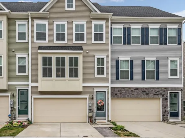 2517 Buckthorn Dr, Gambrills, MD 21054