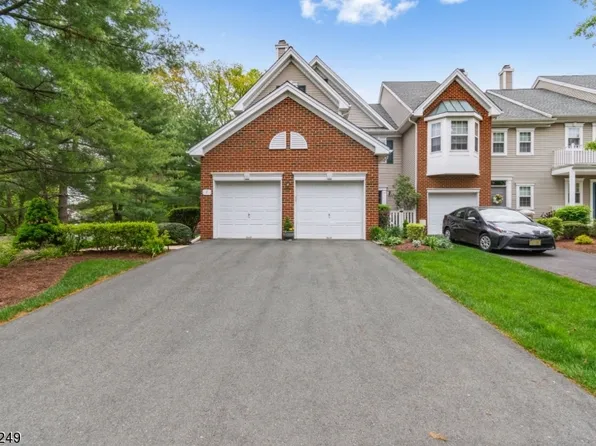 1 Voorhees Ct, Hopewell Twp., NJ 08534