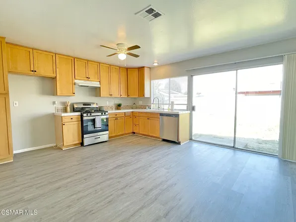 2373 Bryson Pl, Simi Valley, CA 93065