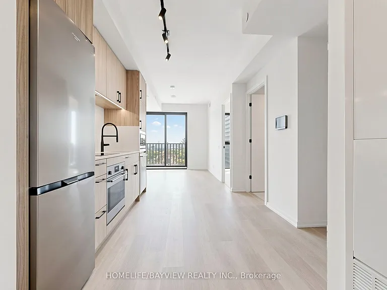 109 Erskine Ave #1706 — Photo 10