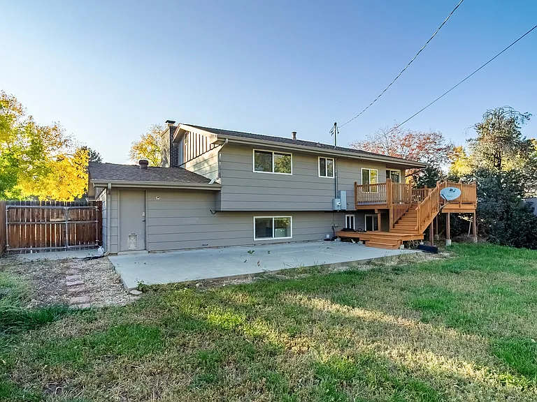 7500 Teller St — Photo 19