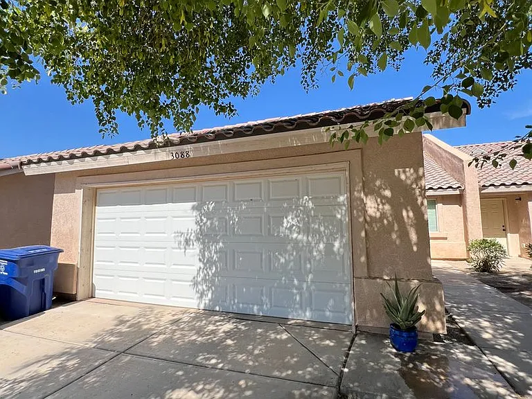3088 S Brand Lee Way — Photo 1