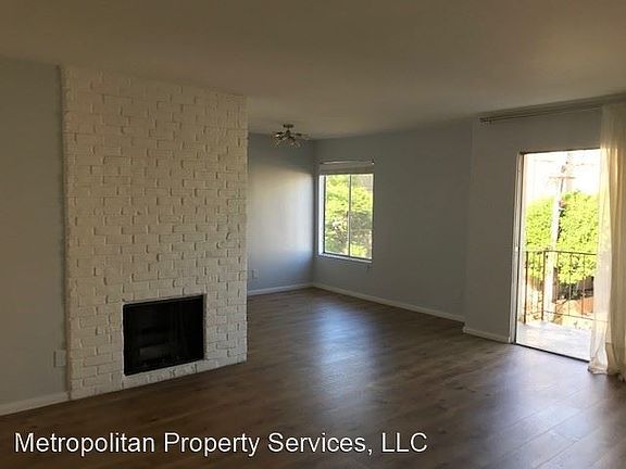 4th image of 417 S Arnaz Dr #202