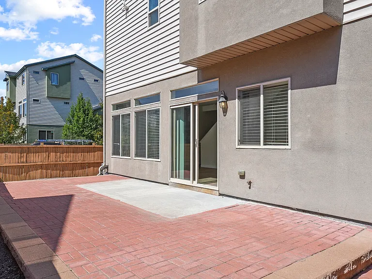 4424 Vindaloo Dr — Photo 2