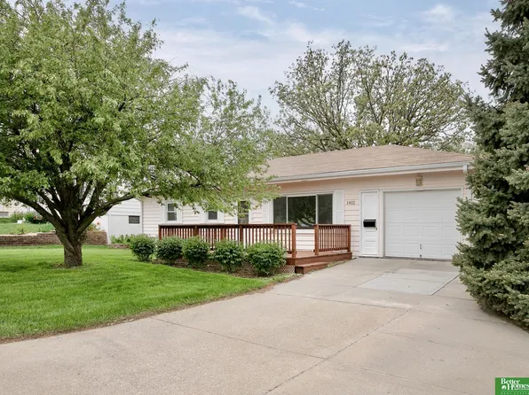 1402 Lincoln Rd, Bellevue, NE 68005