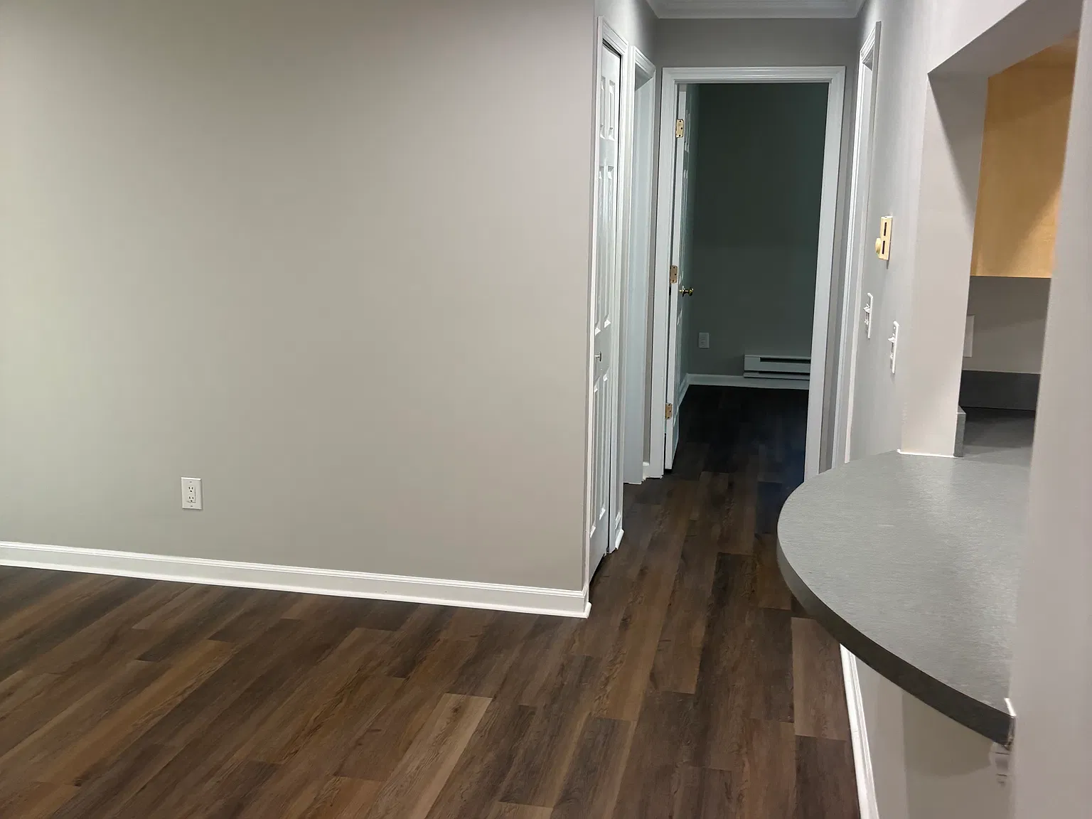2 bed, 750 sqft, $1,375 — Photo 3