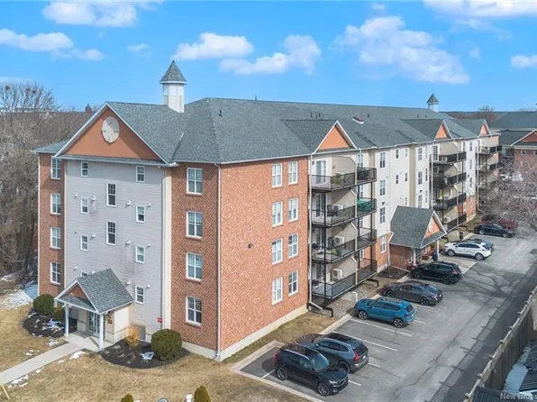 362 Carleton St #110, Fredericton, NB E3B 0C8