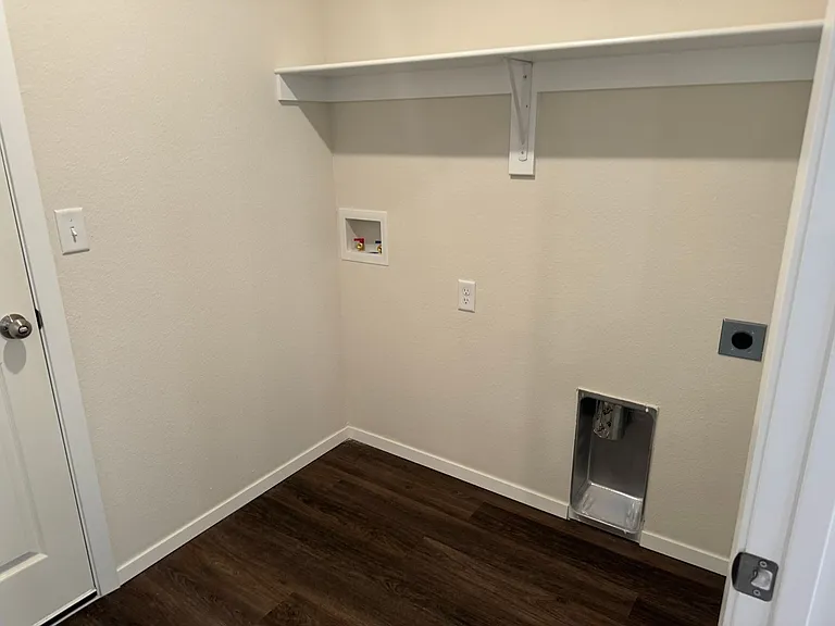 2515 S Silver St — Photo 3
