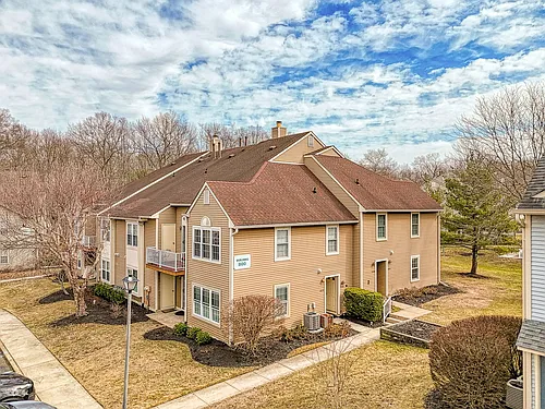 805 Harwood Ct #A Photo 1
