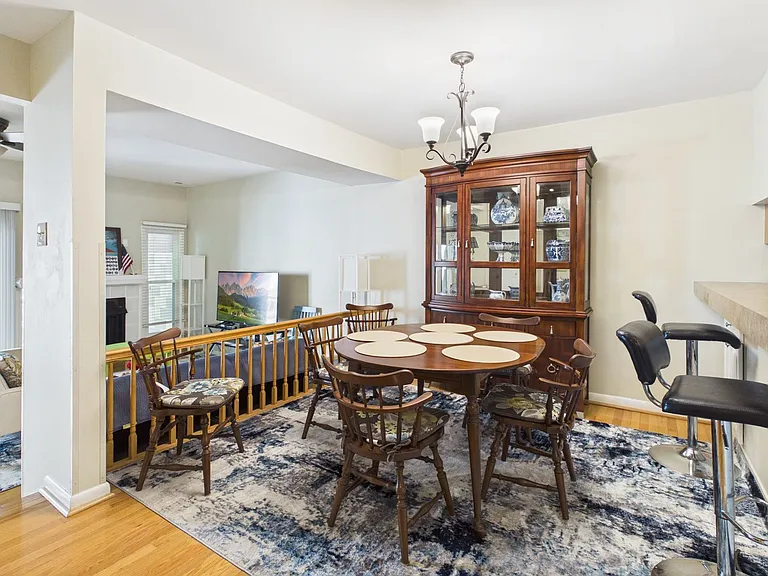 4905 Long Shadow Dr — Photo 10
