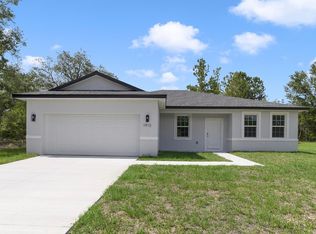 1912 W McNeal Dr, Citrus Springs, FL 34434