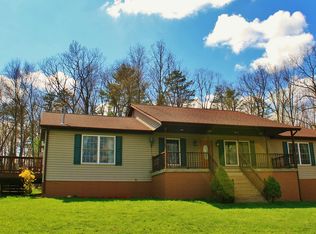 520 Three Oaks Dr, Gore, VA 22637