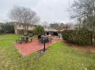 415 Parkdale Dr APT 6D, Charleston, SC 29414