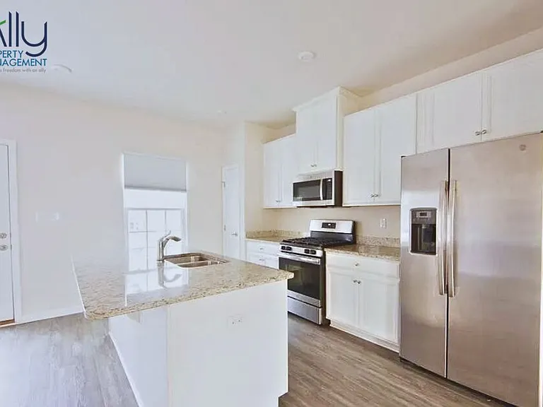 2424 Pocoson Wood Ct #1 — Photo 4