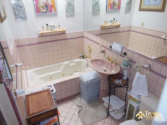 5th image of 6725 Blucher Ave