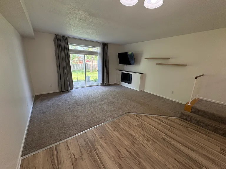 11720 Ryan Cir — Photo 6