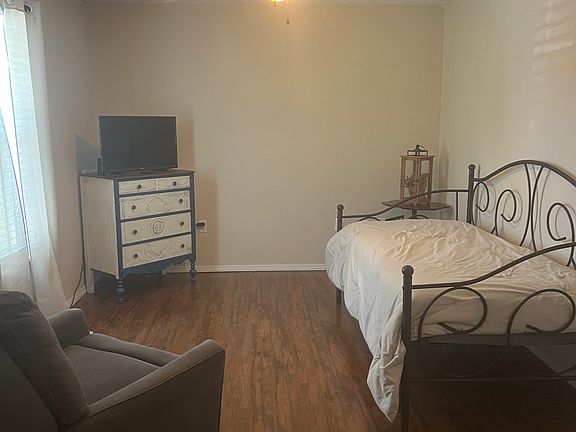 4th image of 13477 W Farm Road 190 #A
