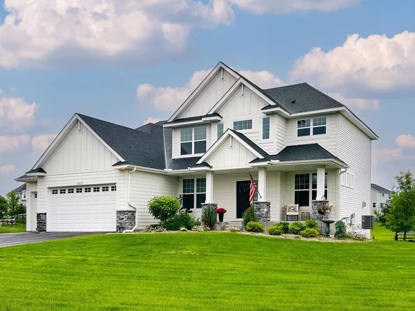 8633 Ambergate Dr, Victoria, MN 55386