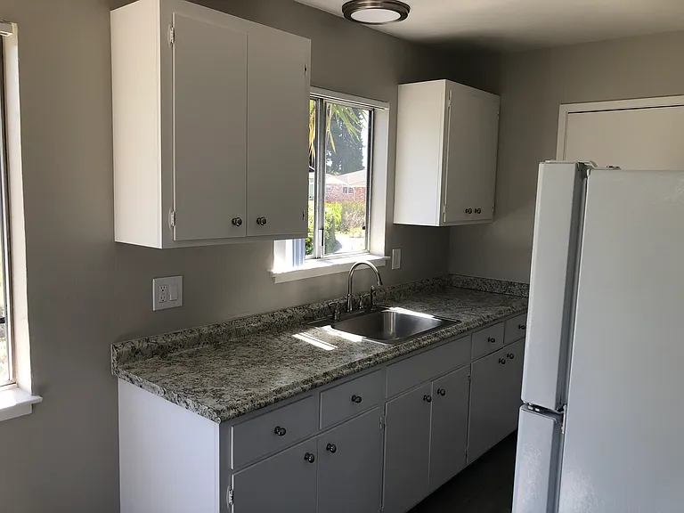 Capitola Hill Apartments — Photo 3