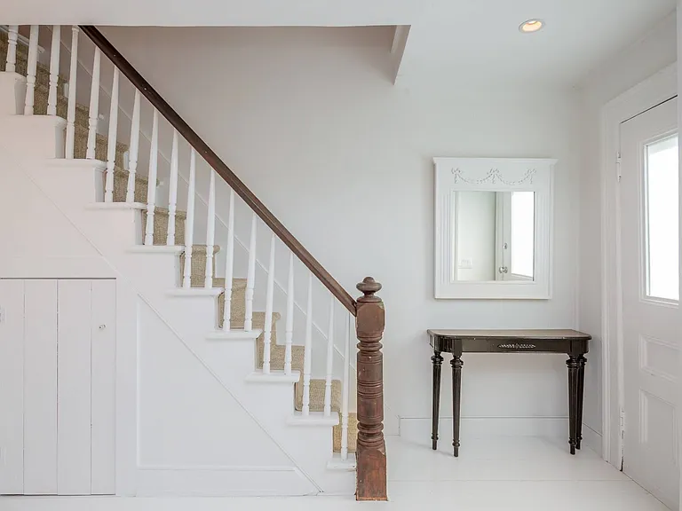 19 Grand St — Photo 4